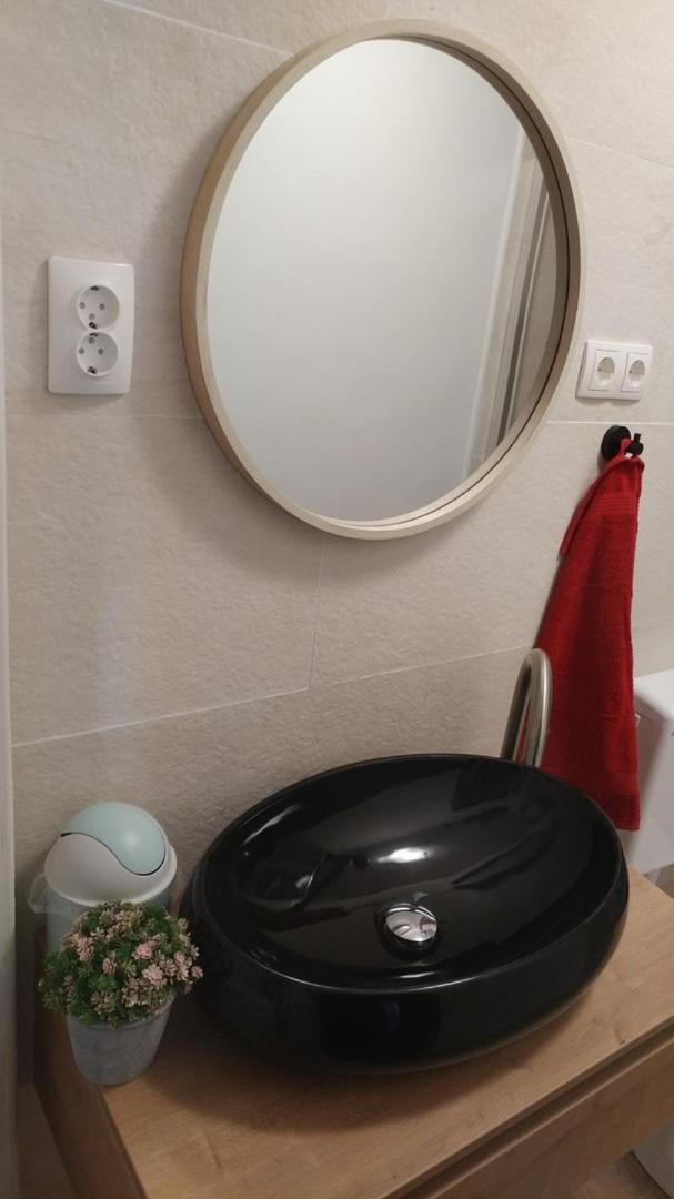 Apartment Tia 维斯 外观 照片